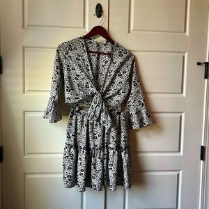 Audrey Black and White Floral 3/4 Sleeve Set